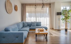 Vicus Central Grand Suite By Estia